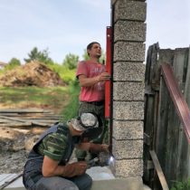 Строительство забора на ленточном фундаменте в Серпухове